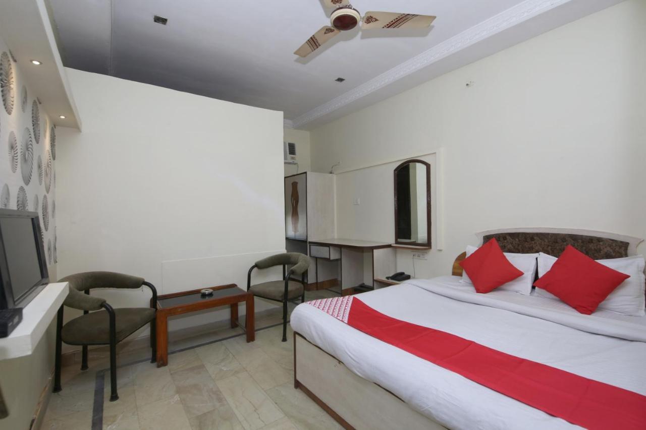 Oyo Hotel Shubhkamna Jabalpur Exterior foto